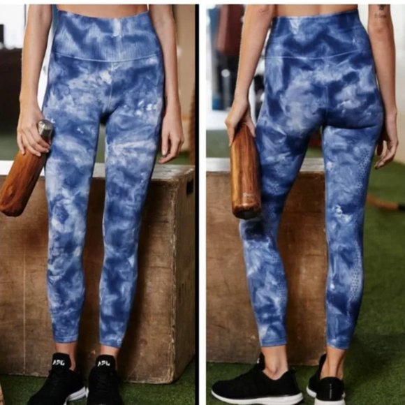 Free People Good Karma Leggings NWT M/L - Picture 1 of 5